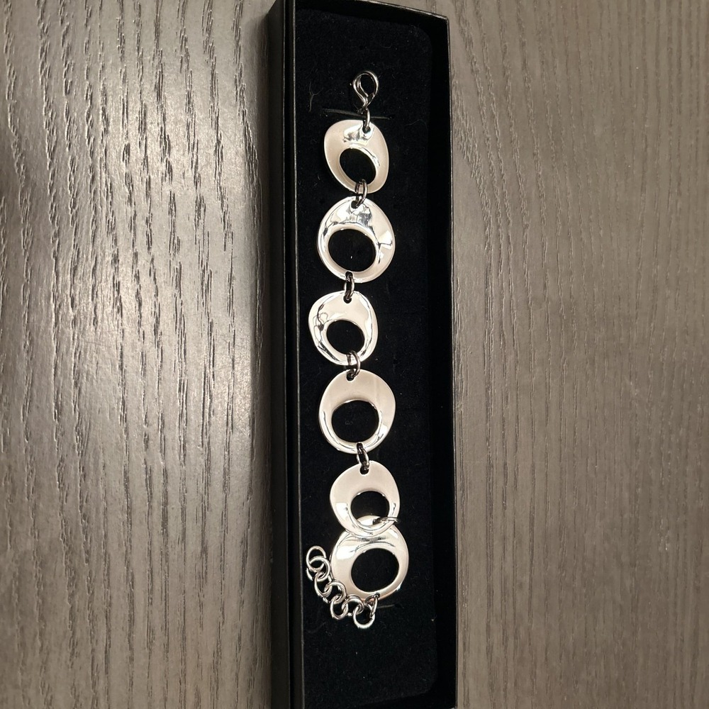 Chisel Stainless Steel Polished 7.5 Inch Circle Link Bracelet